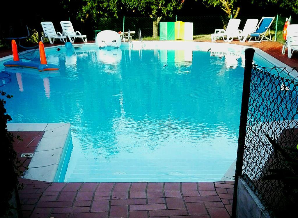 Agriturismo La Praduscella Фивиццано Экстерьер фото